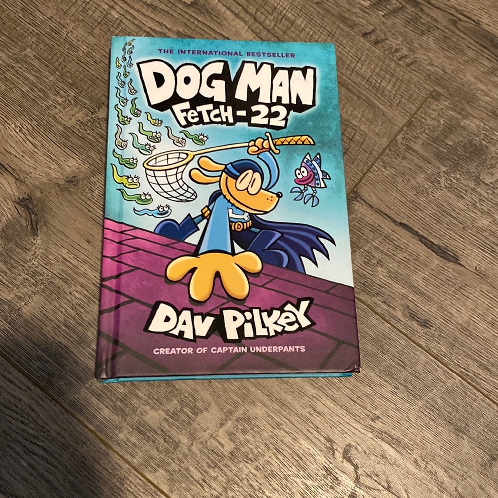 DOG MAN Graphic Novel-Book 8